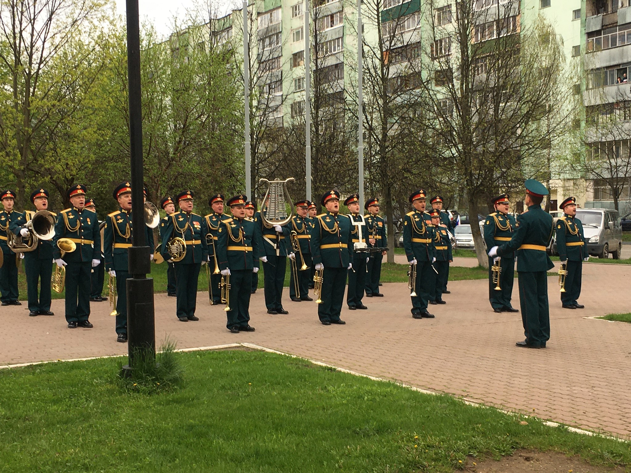 Оркестр ГИКЦ им. Г.С.Титова исполнил песню 